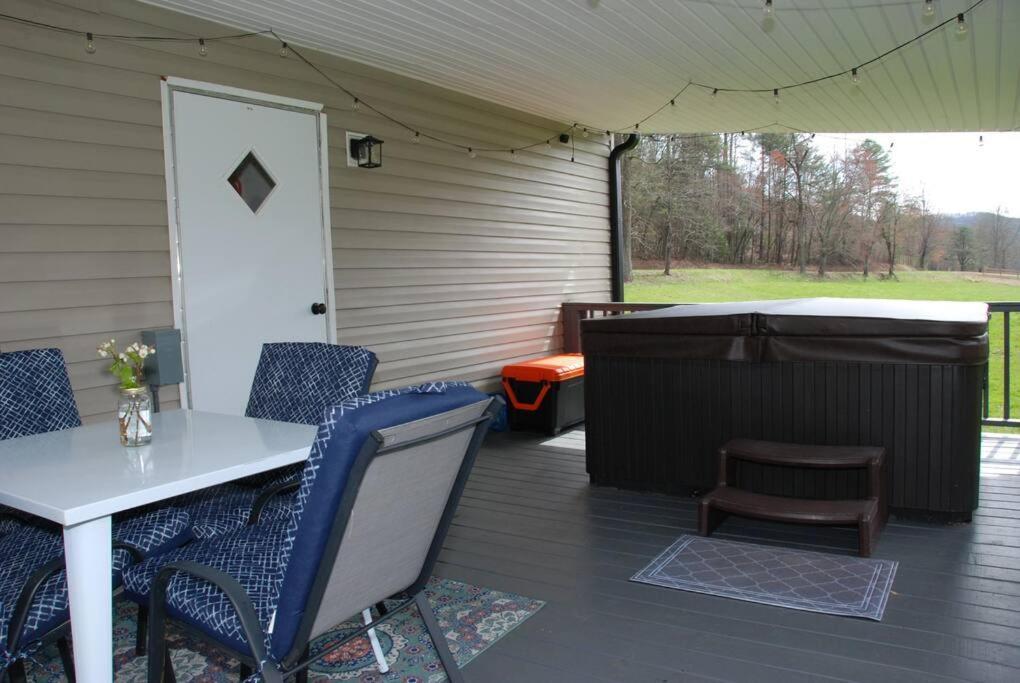 Cozy Cottage With Full View Of The Mountains! Blue Ridge Extérieur photo
